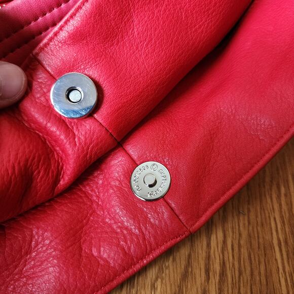 B. Makowsky Lipstick Red Textured Leather Shoulder Bag Adjustable Strap Purse - Picture 12 of 14